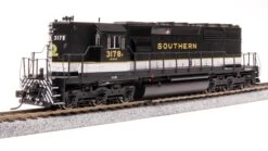 BLI 9045 EMD SD40, SOU 3192, Tuxedo Scheme, No-Sound / DCC-Ready, HO